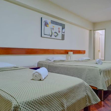 Hostal Solari Trujillo Exteriör bild